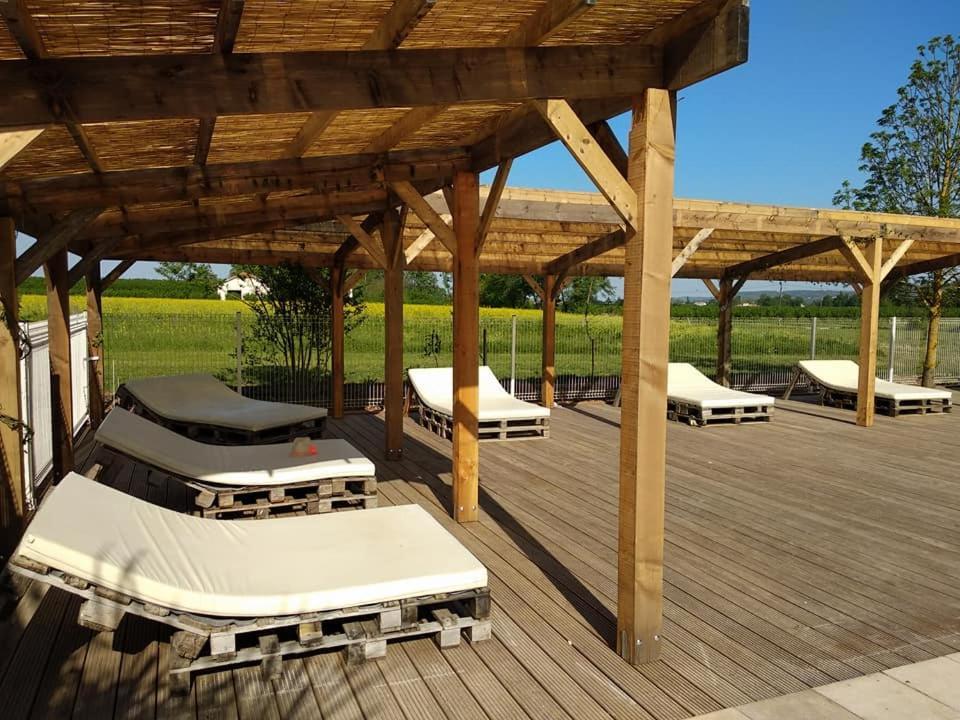 Domaine Ramonjavel, Glamping & Alpaca'S Panzió Fongrave Kültér fotó