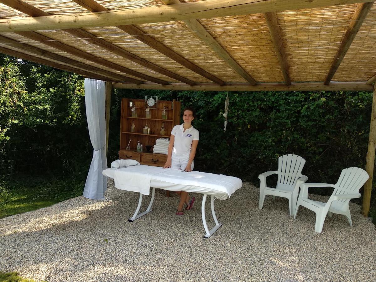 Domaine Ramonjavel, Glamping & Alpaca'S Panzió Fongrave Kültér fotó